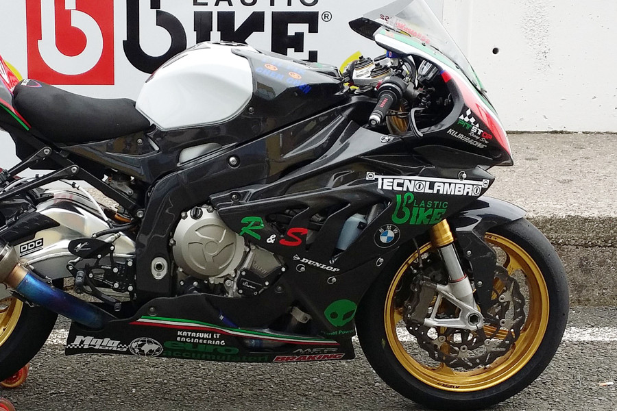 VTR11004